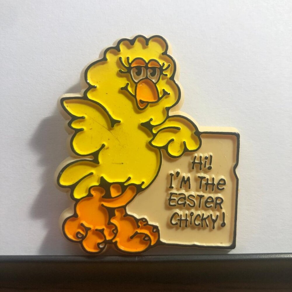 New Vintage Hallmark Lapel Pin Easter Hi I'm The Easter Chicky! Brooch 80'